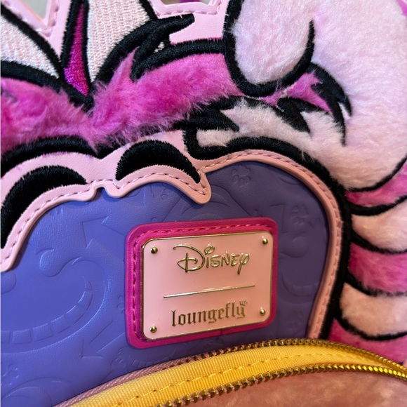 Disney Alice In Wonderland Loungefly Fuzzy Cheshire Mini Backpack - Picture 3 of 11